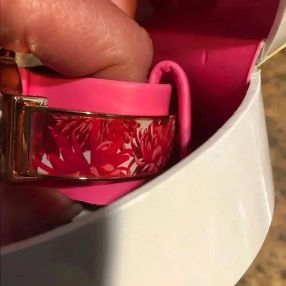 Isaac Mizrahi Watch - Picture 3 of 6